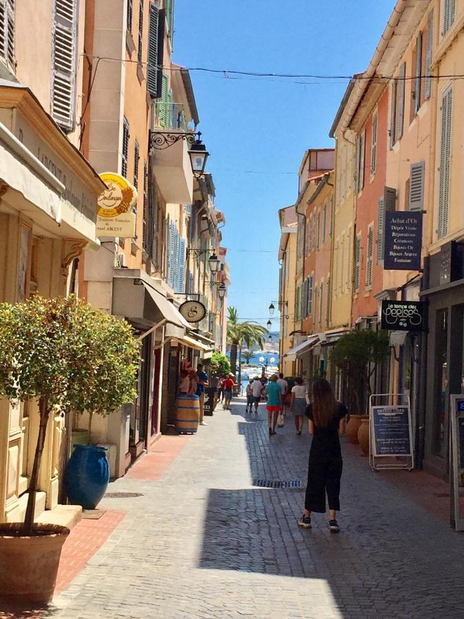Superbe Studio Sur Le Port Et Rue Pietonne ซานารี-ซูร์-แมร์ ภายนอก รูปภาพ