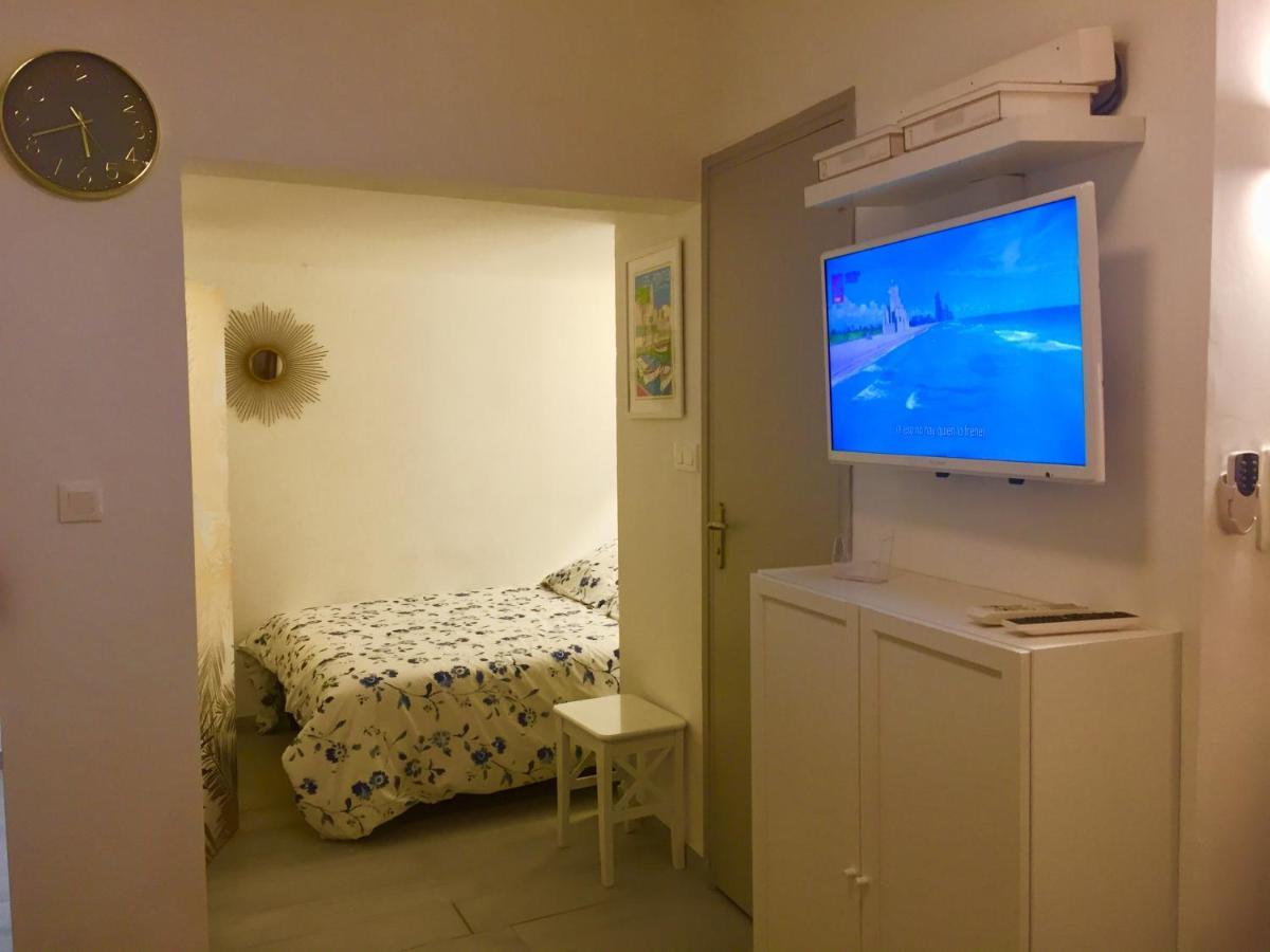 Superbe Studio Sur Le Port Et Rue Pietonne ซานารี-ซูร์-แมร์ ภายนอก รูปภาพ